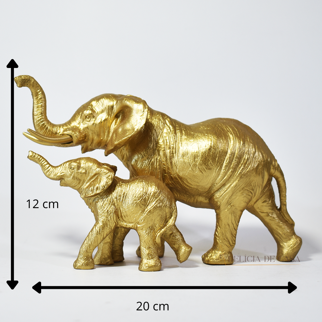 Escultura decorativa de elefante com filhote em resina dourada, simbolizando proteção, união familiar e prosperidade.