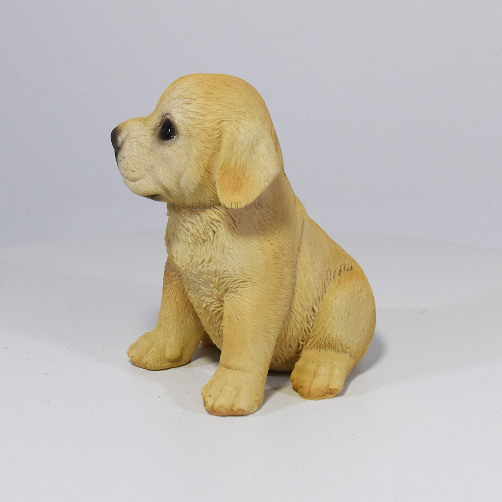 Enfeite Estatueta Cachorro Caramelo Labrador em Resina 3 Modelos Decoração Para Casa Delicada