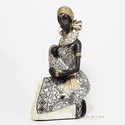 Estátua Decorativa Mãe Africana com Bebê Decoração. Consciência Negra.
