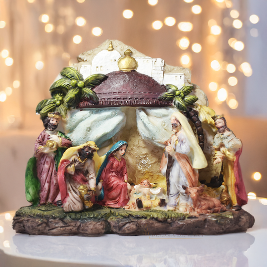 Presépio decorativo de Natal em resina com Sagrada Família e Reis Magos