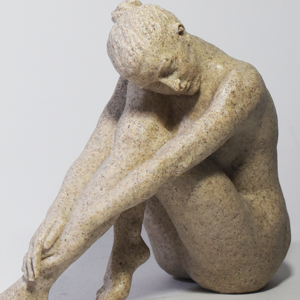 Escultura Decorativa Reflexão Modelos Homem e Mulher - Decoração Sala Elegante Luxo
