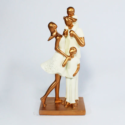 Estátua Decorativa Família Pais e Filhos