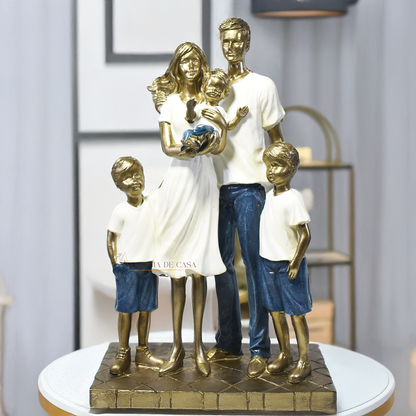 Estátua de família unida com três filhos – peça decorativa elegante para sala e quarto