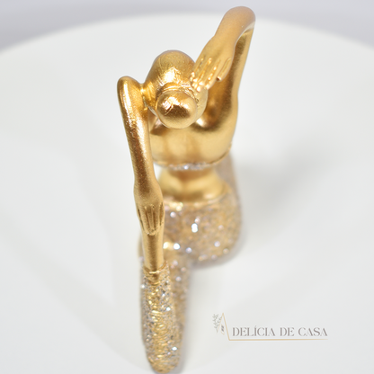Estatueta Decorativa de Resina Posição de Yoga
